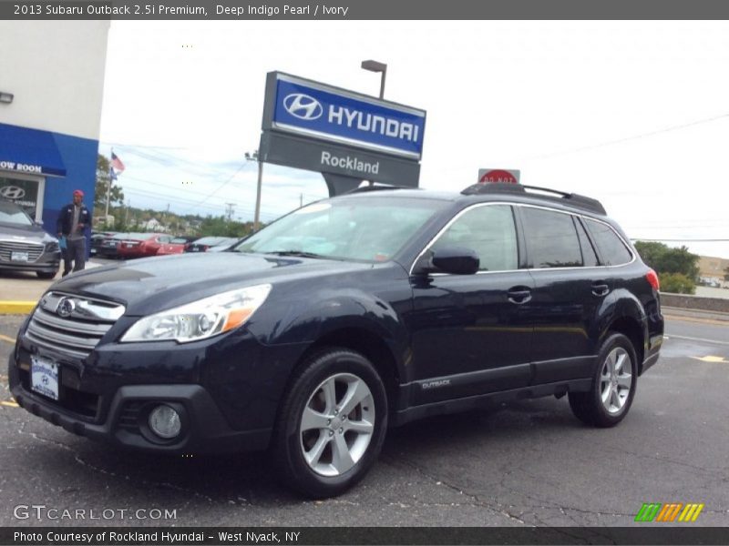 Deep Indigo Pearl / Ivory 2013 Subaru Outback 2.5i Premium