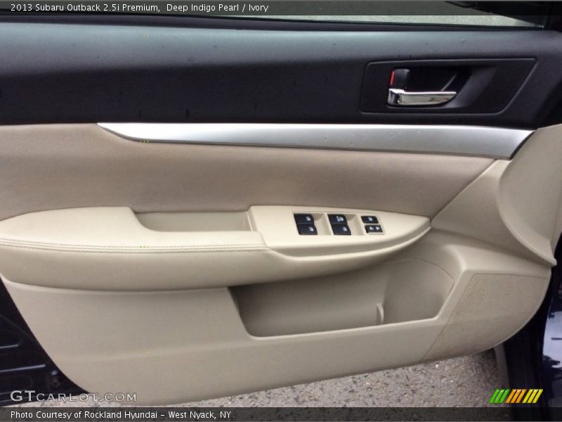 Deep Indigo Pearl / Ivory 2013 Subaru Outback 2.5i Premium