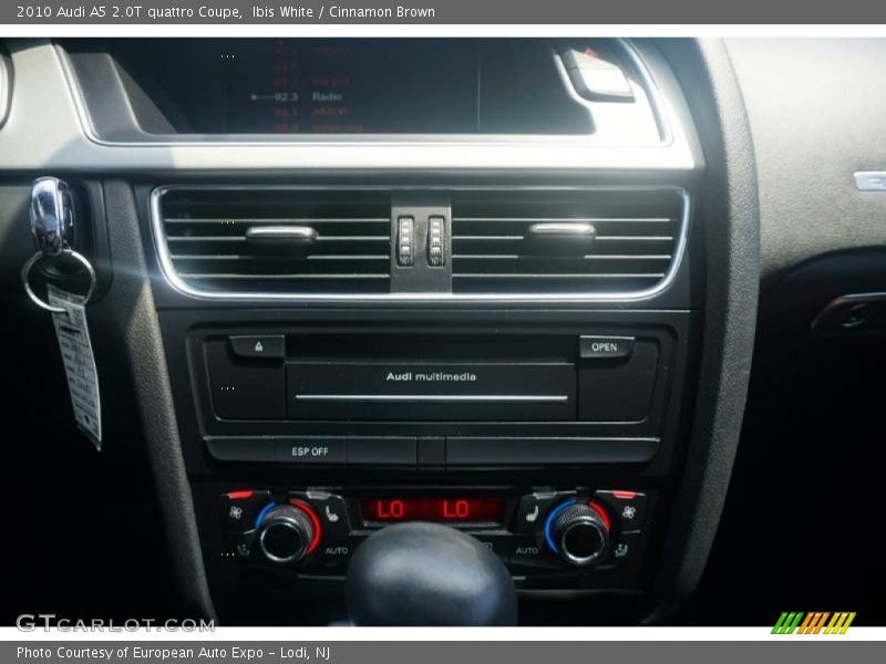Ibis White / Cinnamon Brown 2010 Audi A5 2.0T quattro Coupe