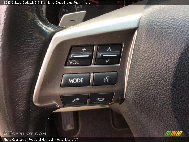 Deep Indigo Pearl / Ivory 2013 Subaru Outback 2.5i Premium