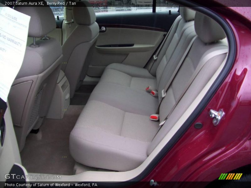 Berry Red / Tan 2007 Saturn Aura XE