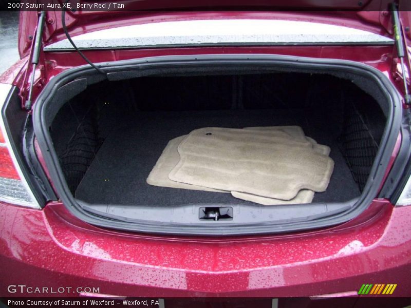 Berry Red / Tan 2007 Saturn Aura XE