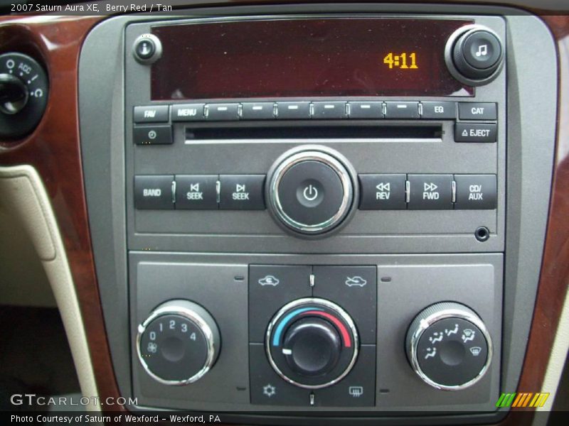 Berry Red / Tan 2007 Saturn Aura XE