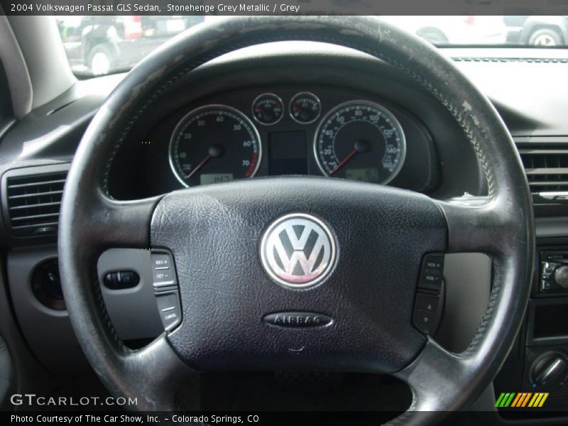 Stonehenge Grey Metallic / Grey 2004 Volkswagen Passat GLS Sedan