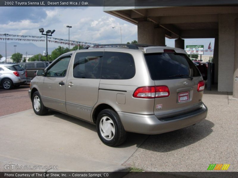 Desert Sand Mica / Oak 2002 Toyota Sienna LE