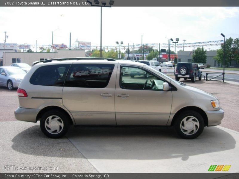 Desert Sand Mica / Oak 2002 Toyota Sienna LE