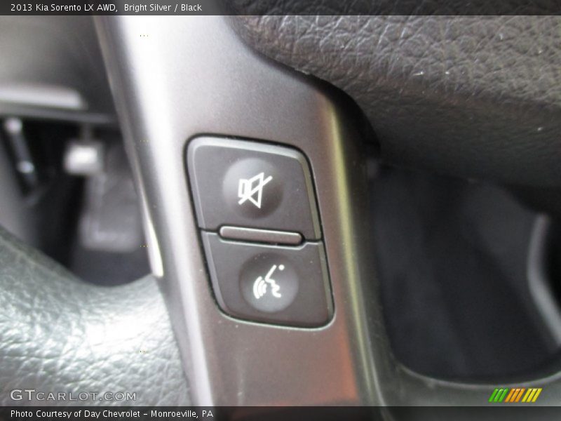 Bright Silver / Black 2013 Kia Sorento LX AWD