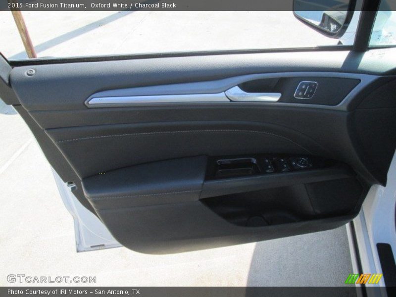 Oxford White / Charcoal Black 2015 Ford Fusion Titanium