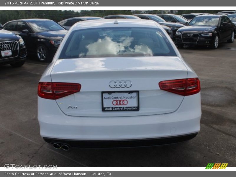 Ibis White / Velvet Beige 2016 Audi A4 2.0T Premium