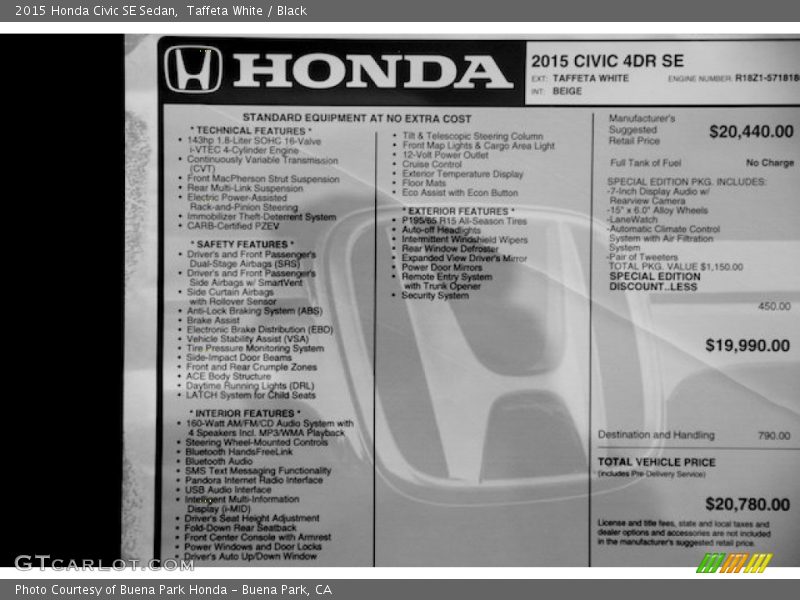 Taffeta White / Black 2015 Honda Civic SE Sedan