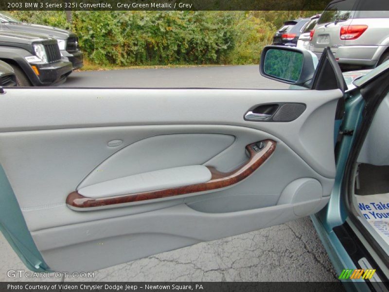 Door Panel of 2003 3 Series 325i Convertible