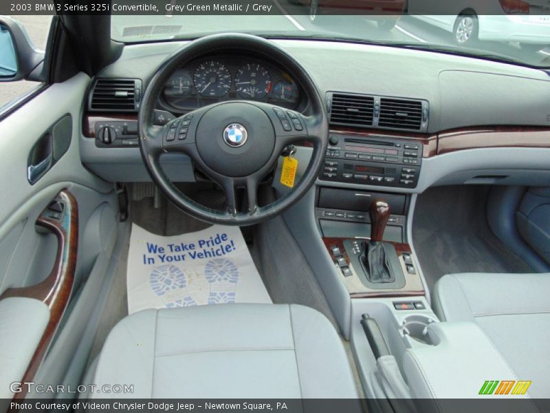 Dashboard of 2003 3 Series 325i Convertible