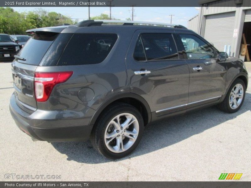 Magnetic / Charcoal Black 2015 Ford Explorer Limited