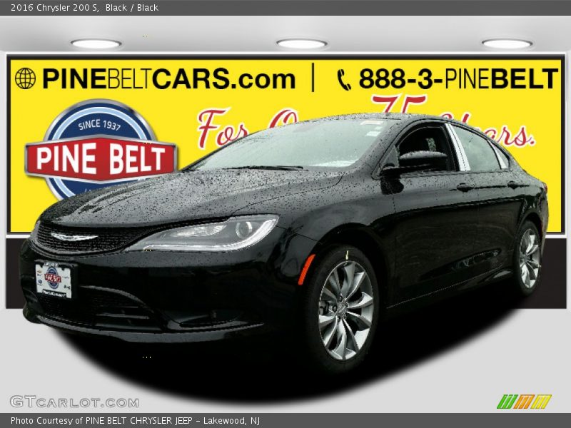 Black / Black 2016 Chrysler 200 S