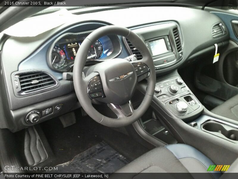 Black / Black 2016 Chrysler 200 S