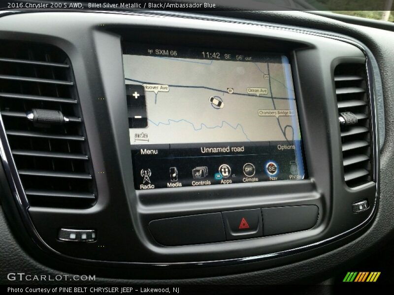 Navigation of 2016 200 S AWD