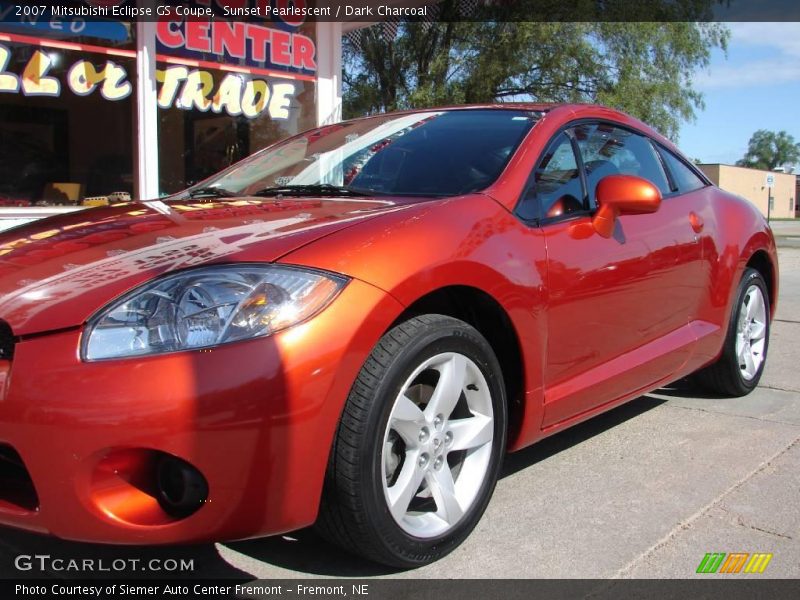 Sunset Pearlescent / Dark Charcoal 2007 Mitsubishi Eclipse GS Coupe