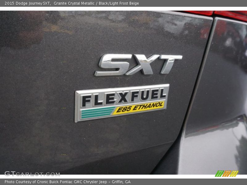 Granite Crystal Metallic / Black/Light Frost Beige 2015 Dodge Journey SXT