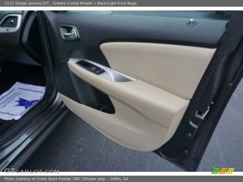 Granite Crystal Metallic / Black/Light Frost Beige 2015 Dodge Journey SXT