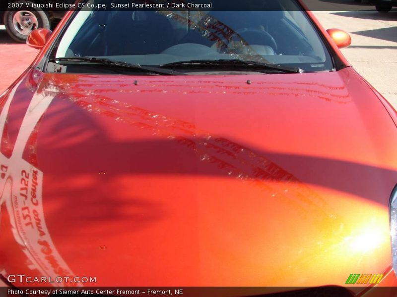 Sunset Pearlescent / Dark Charcoal 2007 Mitsubishi Eclipse GS Coupe