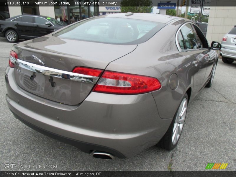 Pearl Grey Metallic / Ivory 2010 Jaguar XF Premium Sport Sedan
