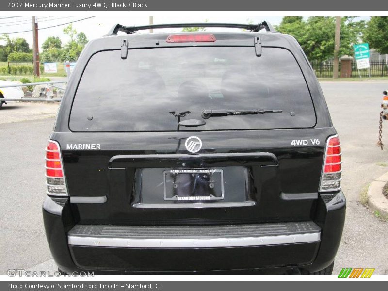 Black / Black 2007 Mercury Mariner Luxury 4WD