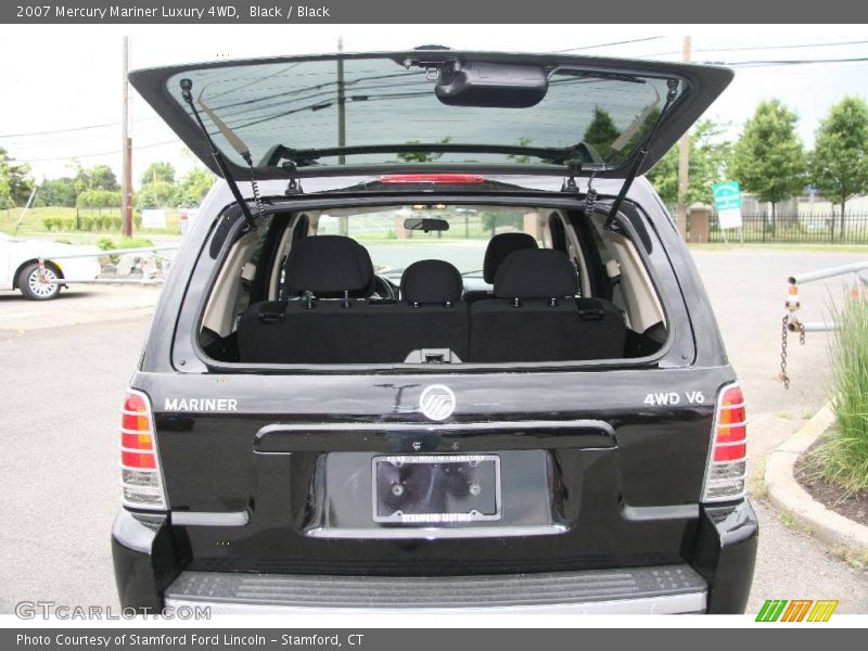 Black / Black 2007 Mercury Mariner Luxury 4WD