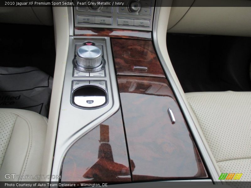 Pearl Grey Metallic / Ivory 2010 Jaguar XF Premium Sport Sedan
