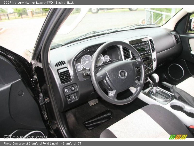 Black / Black 2007 Mercury Mariner Luxury 4WD