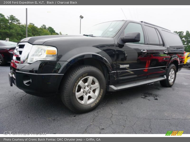 Front 3/4 View of 2008 Expedition EL XLT