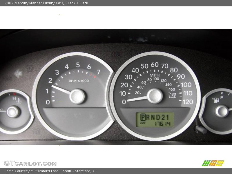 Black / Black 2007 Mercury Mariner Luxury 4WD