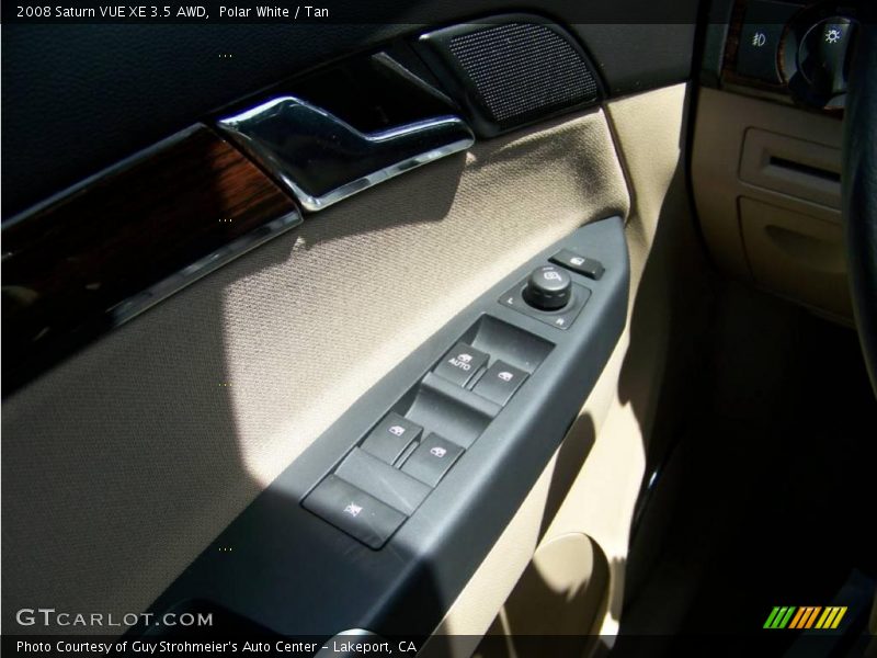 Polar White / Tan 2008 Saturn VUE XE 3.5 AWD