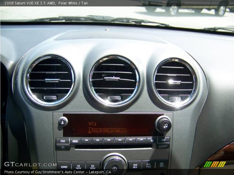 Polar White / Tan 2008 Saturn VUE XE 3.5 AWD