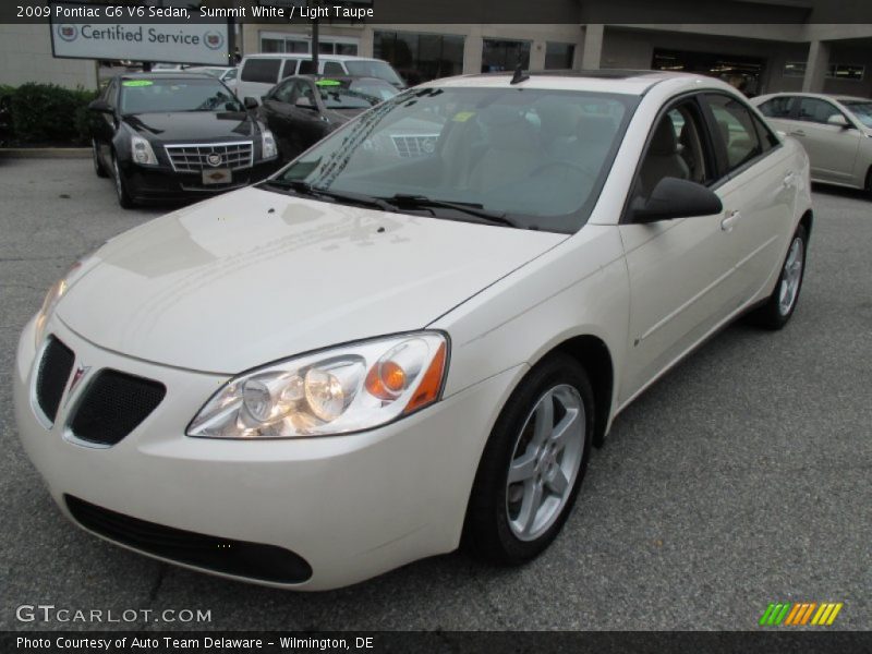 Summit White / Light Taupe 2009 Pontiac G6 V6 Sedan