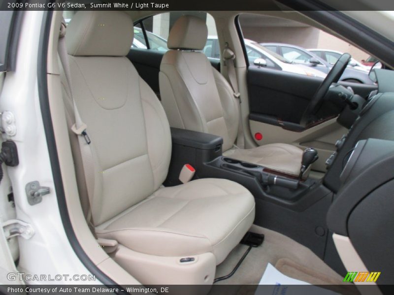 Summit White / Light Taupe 2009 Pontiac G6 V6 Sedan