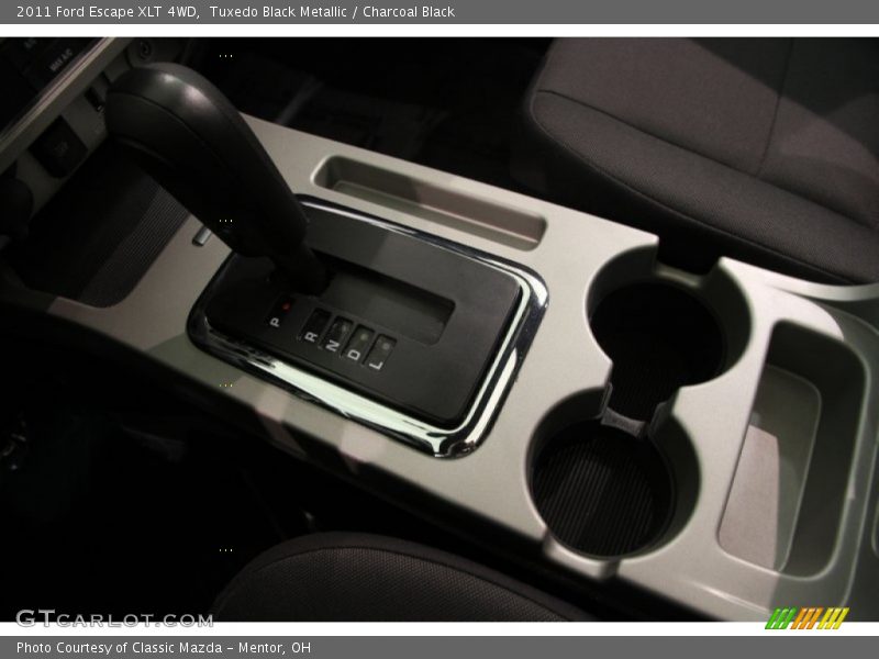 Tuxedo Black Metallic / Charcoal Black 2011 Ford Escape XLT 4WD