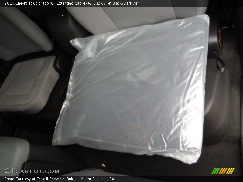 Black / Jet Black/Dark Ash 2016 Chevrolet Colorado WT Extended Cab 4x4