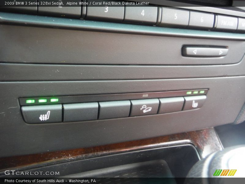 Alpine White / Coral Red/Black Dakota Leather 2009 BMW 3 Series 328xi Sedan