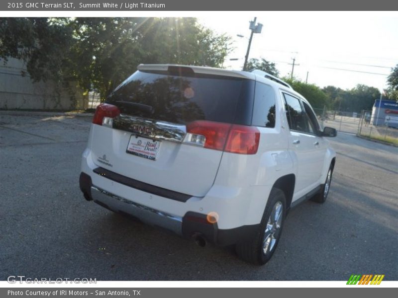 Summit White / Light Titanium 2015 GMC Terrain SLT