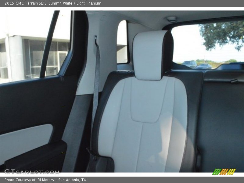 Summit White / Light Titanium 2015 GMC Terrain SLT