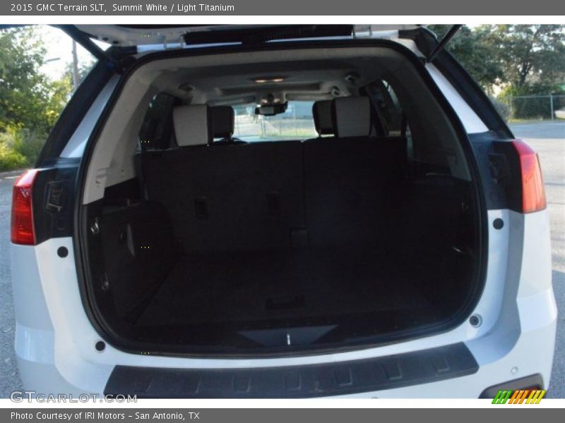 Summit White / Light Titanium 2015 GMC Terrain SLT