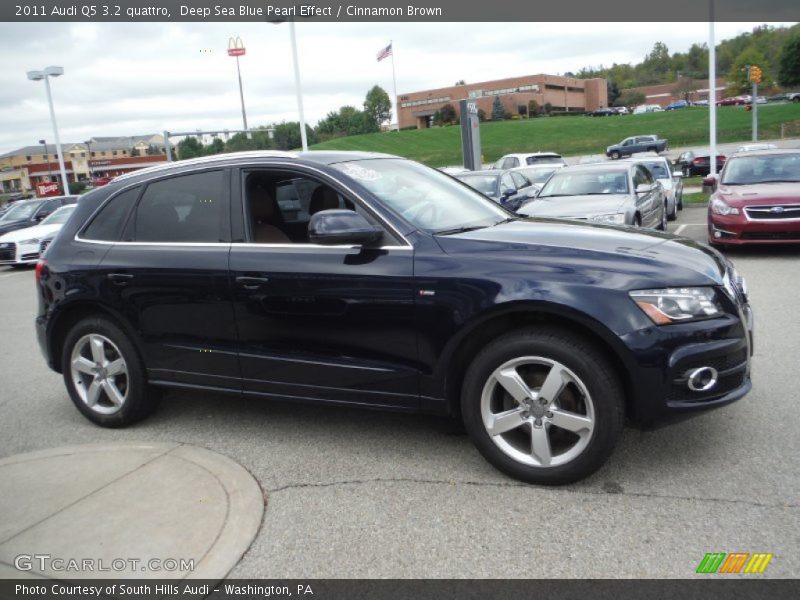 Deep Sea Blue Pearl Effect / Cinnamon Brown 2011 Audi Q5 3.2 quattro