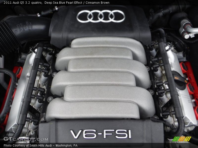 Deep Sea Blue Pearl Effect / Cinnamon Brown 2011 Audi Q5 3.2 quattro