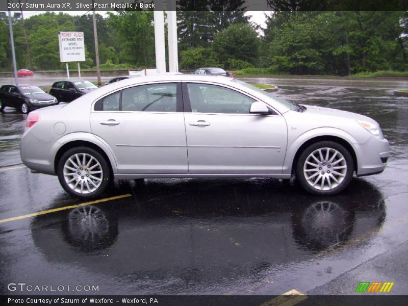 Silver Pearl Metallic / Black 2007 Saturn Aura XR