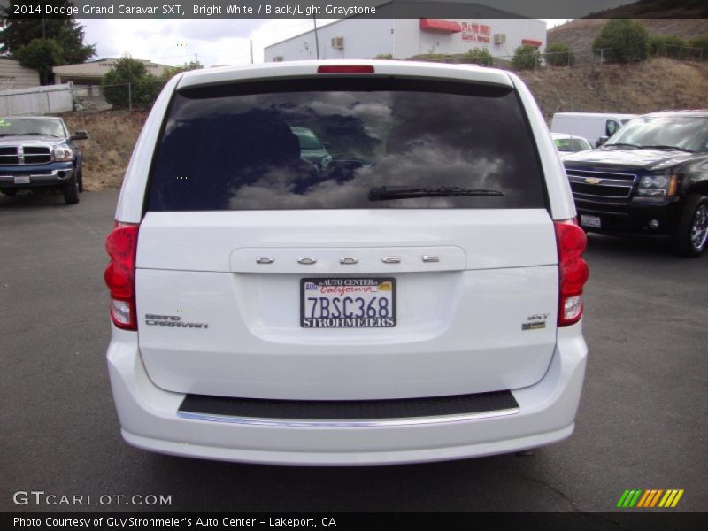 Bright White / Black/Light Graystone 2014 Dodge Grand Caravan SXT