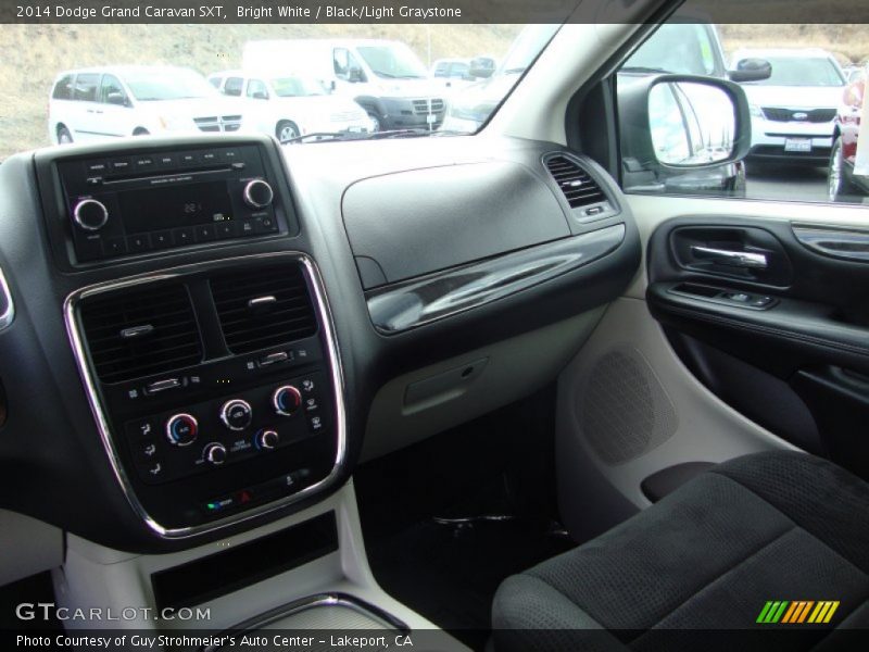 Bright White / Black/Light Graystone 2014 Dodge Grand Caravan SXT