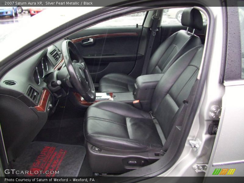 Silver Pearl Metallic / Black 2007 Saturn Aura XR
