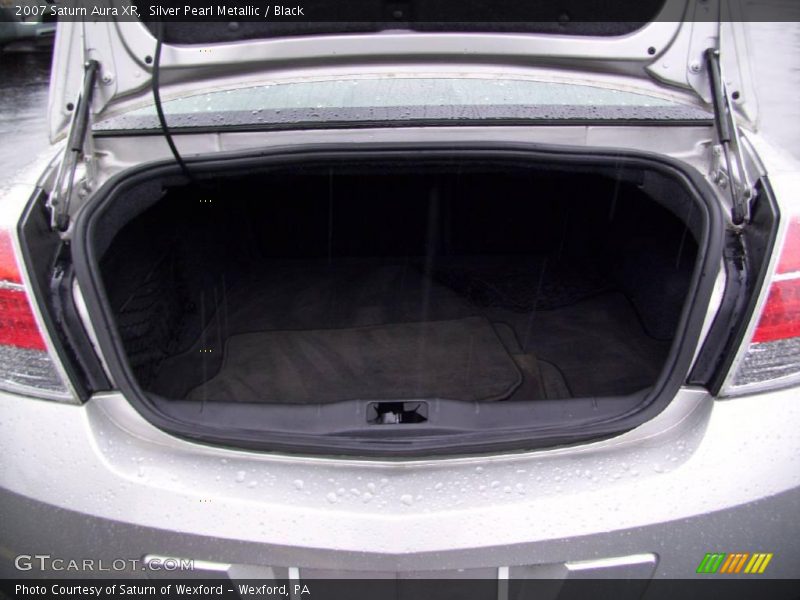 Silver Pearl Metallic / Black 2007 Saturn Aura XR