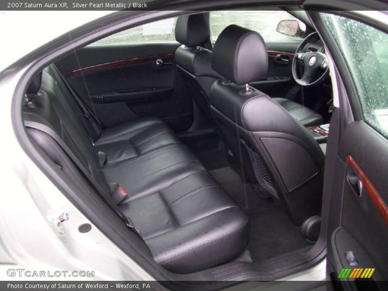 Silver Pearl Metallic / Black 2007 Saturn Aura XR