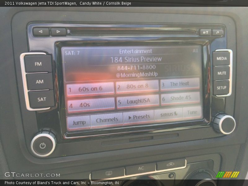 Candy White / Cornsilk Beige 2011 Volkswagen Jetta TDI SportWagen